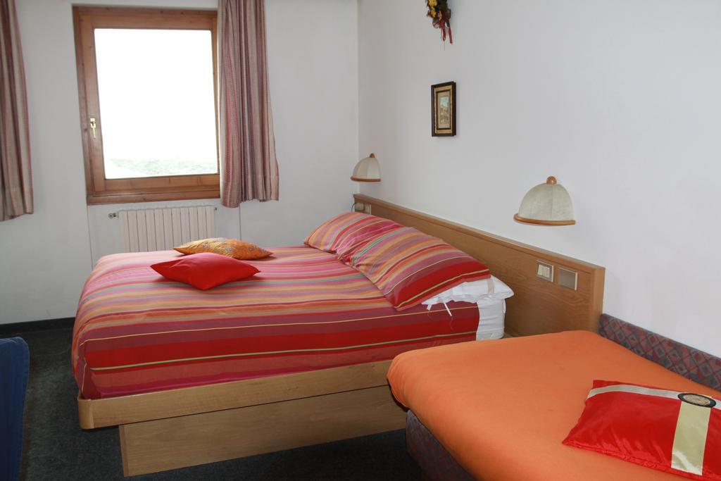 Hotel Genziana Пассо-Стельвио Экстерьер фото